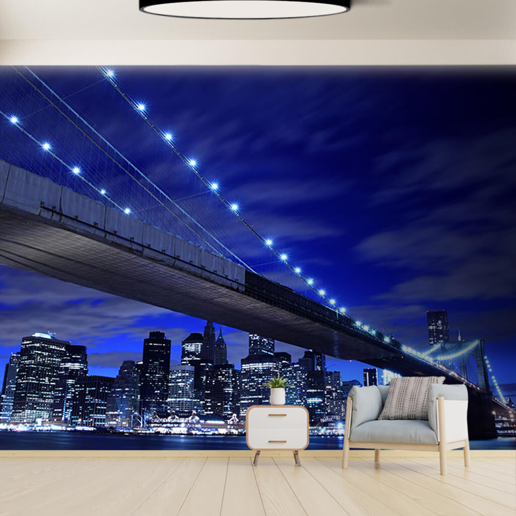 Gece ışıklarıyla Brooklyn Köprüsü ve gökdelenler duvar kağıdı