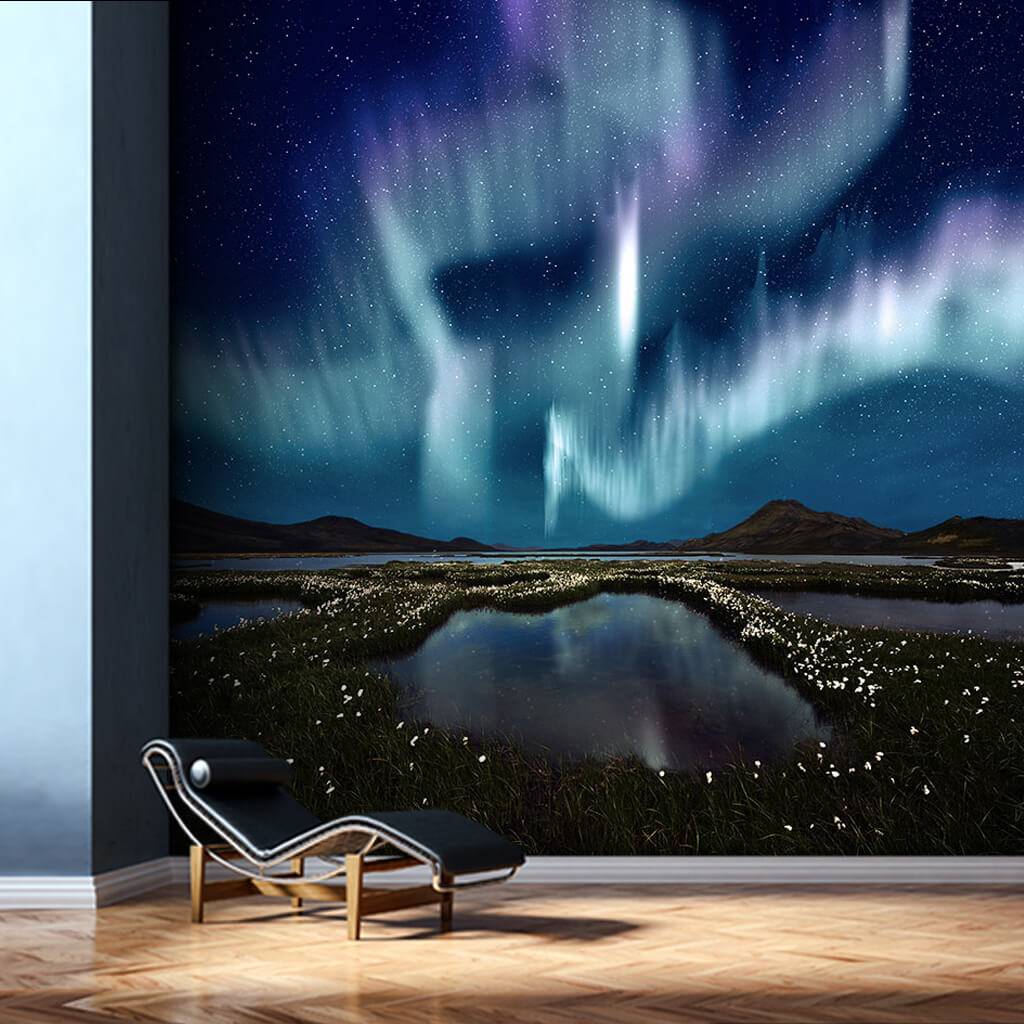 Gece Aurora Borealis kuzey ışıkları manzarası duvar kağıdı
