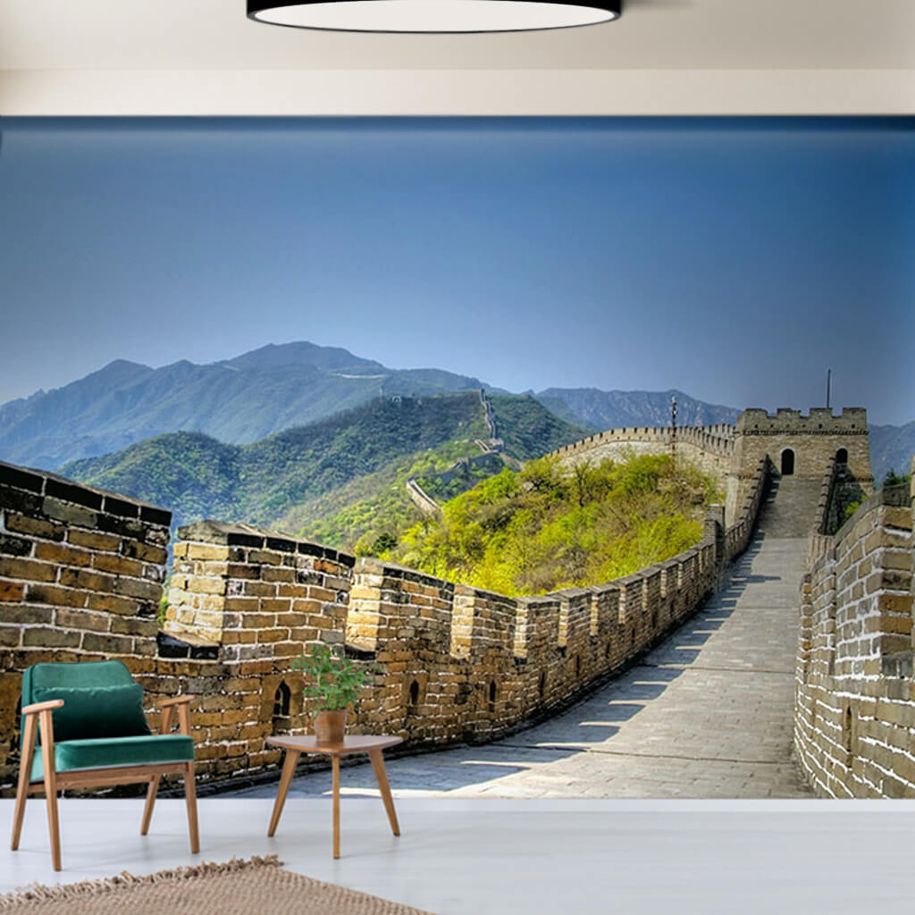 Dağlar ve tepeler üzerinde Çin seddi manzarası duvar kağıdı